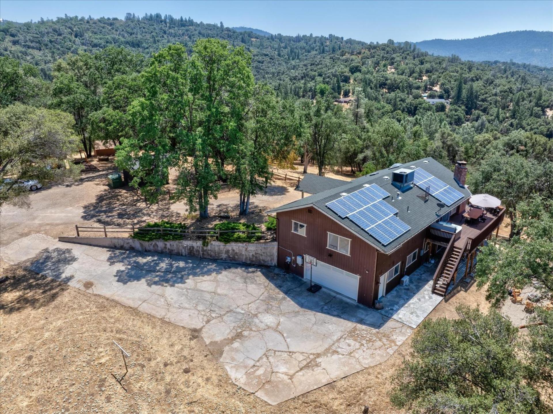 Yosemite Lookout Lodge Oakhurst Exterior foto