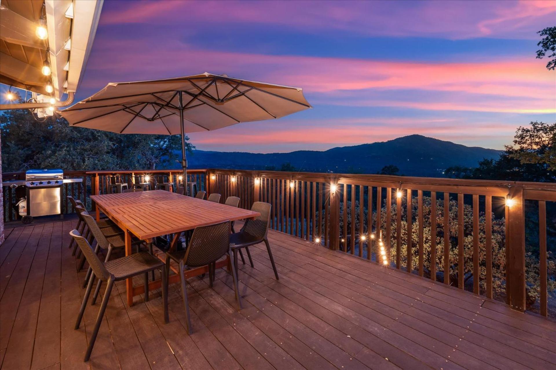 Yosemite Lookout Lodge Oakhurst Exterior foto